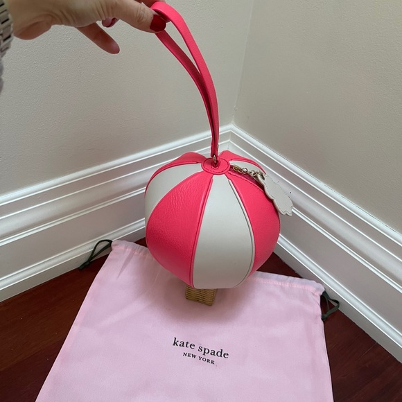 “Get Carried Away” Kate Spade Hot Air Balloon - Picture 4 of 6